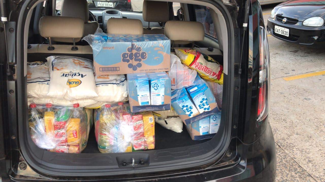 ONG distribuiu mais de 20 toneladas de alimentos a famílias durante a ...