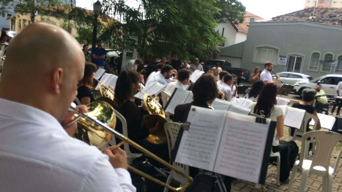 Encontro de bandas comemora 75 anos da Sinfônica de Botucatu - Agência  14News